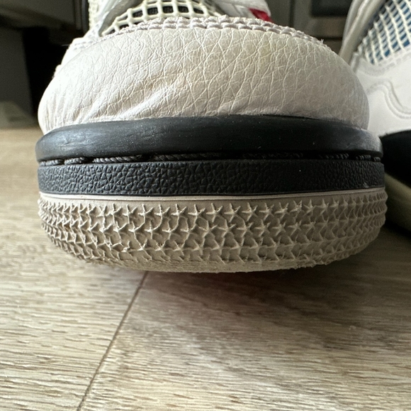 Air Jordan (GS) 4 Retro "WHAT THE" 2019 - Picture 13 of 16